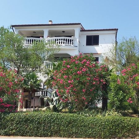 Guest House Villa Marlis Malinska Exteriér fotografie